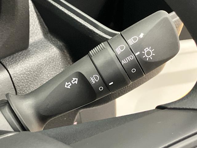 ハイゼットトラックスタンダードクリアランスソナー LEDヘッドライト オートライト オートハイビーム 荷台作業灯 衝突被害軽減システム(高知県)の中古車