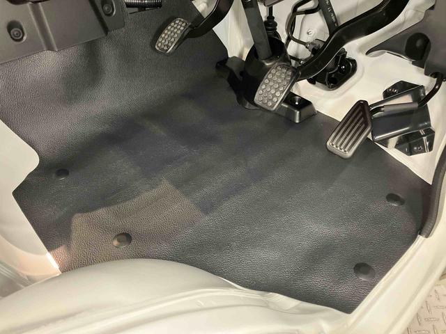 ハイゼットトラックスタンダード　農用スペシャルクリアランスソナー　オートライト　オートハイビーム　デフロック　キーフリー　荷台作業灯　衝突被害軽減システム（高知県）の中古車