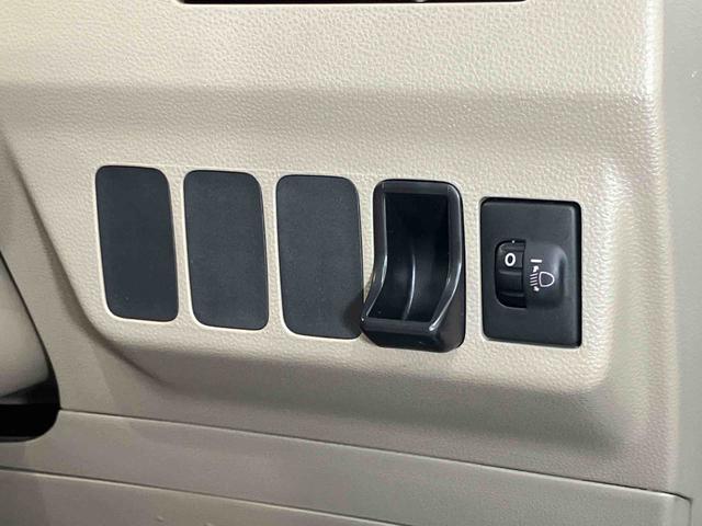 ミラＸスペシャル純正ＣＤチューナー（高知県）の中古車
