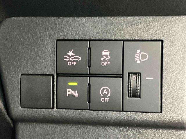 ハイゼットカーゴ 中古車 ＤＸＣＤチューナー　ＵＳＢ入力端子　Ｂｌｕｅｔｏｏｔｈ接続　クリアランスソナー　オートライト　オートハイビーム　衝突被害軽減システム