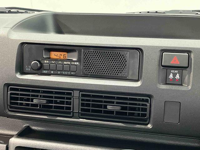 ハイゼットカーゴＤＸラジオ　クリアランスソナー　オートライト　オートハイビーム　両側スライドドア　衝突被害軽減システム（高知県）の中古車