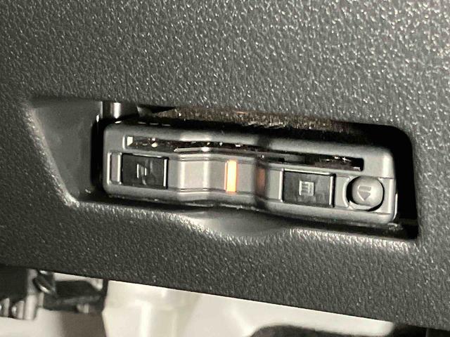 ハイゼットカーゴクルーズターボ９インチ純正ナビ　後方カメラ　ＥＴＣ　ＵＳＢ入力端子　Ｂｌｕｅｔｏｏｔｈ接続　ＨＤＭＩ入力端子　キーフリー　クリアランスソナー　両側スライドドア　オートライト　オートハイビーム（高知県）の中古車