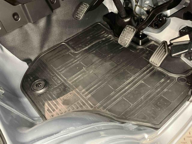ハイゼットトラックスタンダード　農用スペシャル　４ＷＤ荷台作業灯　衝突被害軽減システム　オートハイビーム　オートライト　クリアランスソナー（高知県）の中古車
