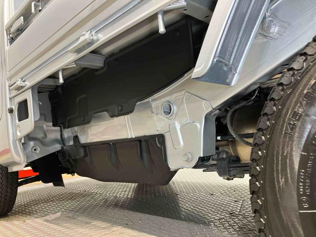 ハイゼットトラックスタンダード　農用スペシャル　４ＷＤ荷台作業灯　衝突被害軽減システム　オートハイビーム　オートライト　クリアランスソナー（高知県）の中古車