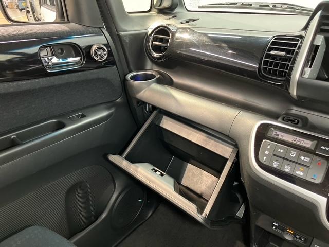 Ｎ−ＢＯＸカスタムＧ・Ｌパッケージ後方カメラ　ＥＴＣ　Ｂｌｕｅｔｏｏｔｈ接続　キーフリー　左側電動スライドドア　ＬＥＤヘッドライト　オートライト（高知県）の中古車