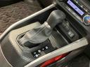 ７インチナビ　ＵＳＢ入力端子　Ｂｌｕｅｔｏｏｔｈ接続　ドラレコ　全周囲カメラ　ＥＴＣ車載器　ＬＥＤヘッドライト　オートライト　オートハイビーム　クリアランスソナー　キーフリー　衝突被害軽減システム（高知県）の中古車
