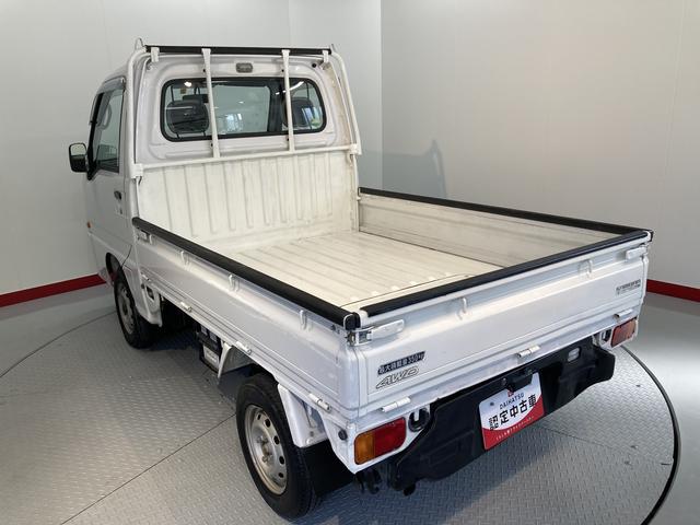 サンバートラックＴＢ４ＷＤ　ＭＴ車　ラジオ　マニュアルエアコン　パワステ　運転席エアバッグ（愛媛県）の中古車