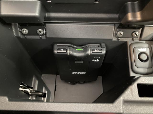 コペンＧＲ　スポーツ純正ナビ　バックカメラ　フルセグＴＶ　ＣＤ　ＤＶＤ　ＵＳＢ　Ｂｌｕｅｔｏｏｔｈ　ＥＴＣ　前席シートヒーター　オートライト　ＬＥＤヘッドライト　プッシュスタート　アイドリングストップ　キーフリー（愛媛県）の中古車