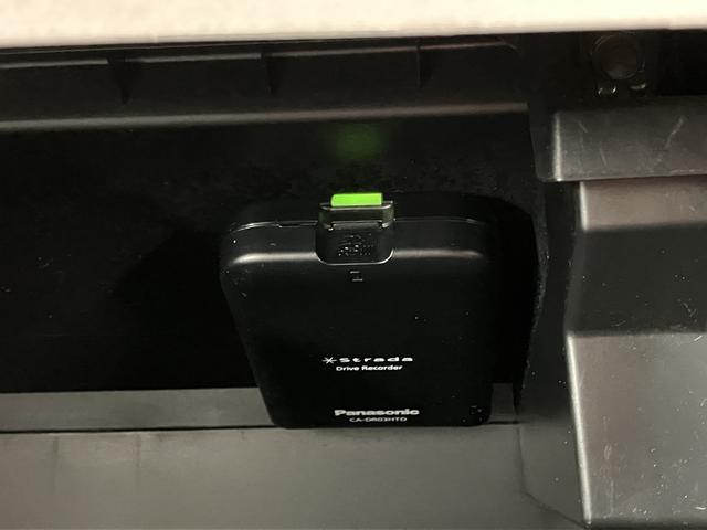 タントＸターボスマアシ　ナビ　パノラマモニター　フルセグＴＶ　ＣＤ　ＤＶＤ　ＵＳＢ　Ｂｌｕｅｔｏｏｔｈ　ドラレコ　両側電動スライドドア　前席シートヒーター　クルーズコントロール　オートライト　ＬＥＤヘッドライト（愛媛県）の中古車