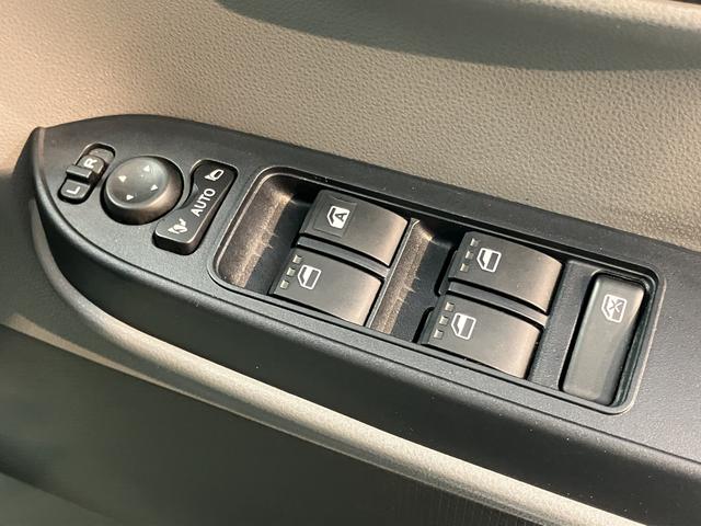 タントＸスマアシ　純正ナビ　パノラマモニター　フルセグＴＶ　ＣＤ　ＤＶＤ　ＵＳＢ　Ｂｌｕｅｔｏｏｔｈ　ドラレコ　ＥＴＣ　両側電動スライドドア　オートライト　ＬＥＤヘッドライト　アイドリングストップ（愛媛県）の中古車