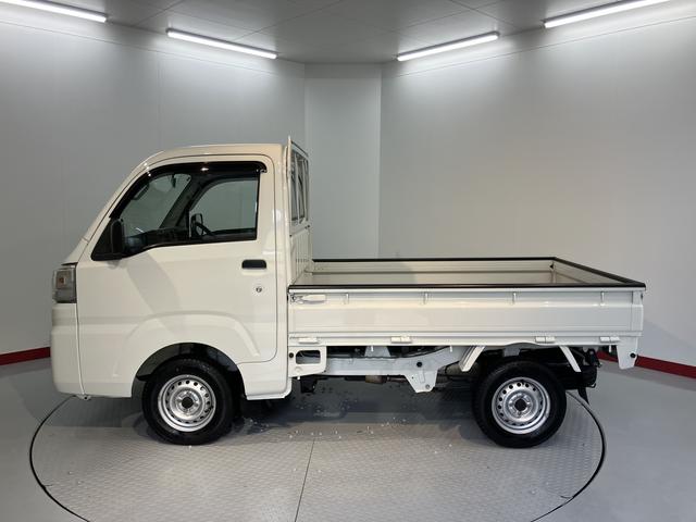 ハイゼットトラックスタンダード４ＷＤ　ＡＴ車　ラジオ　マニュアルエアコン　パワステ　ＡＢＳ　運転席エアバッグ　助手席エアバッグ（愛媛県）の中古車