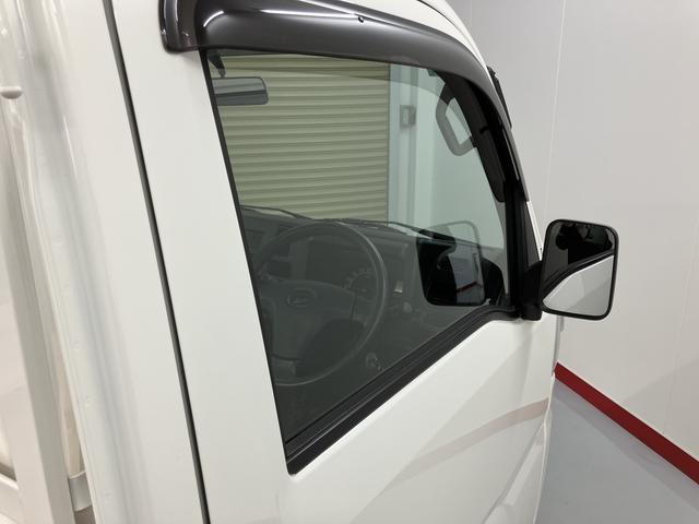 ハイゼットトラックスタンダード４ＷＤ　ＡＴ車　ラジオ　マニュアルエアコン　パワステ　ＡＢＳ　運転席エアバッグ　助手席エアバッグ（愛媛県）の中古車