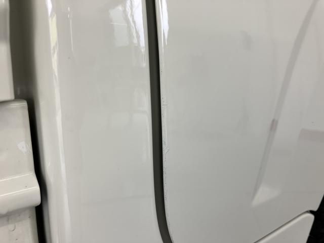 ハイゼットトラックスタンダード４ＷＤ　ＡＴ車　ラジオ　マニュアルエアコン　パワステ　ＡＢＳ　運転席エアバッグ　助手席エアバッグ（愛媛県）の中古車