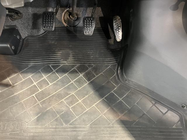 ハイゼットカーゴクルーズ２ＷＤ　ＭＴ車　エアコン　パワステ　パワーウインドウ　ＡＢＳ　電動格納ミラー　エアバッグ　ＣＤ　ＣＤ　両側スライドドア　キーレスエントリー（愛媛県）の中古車