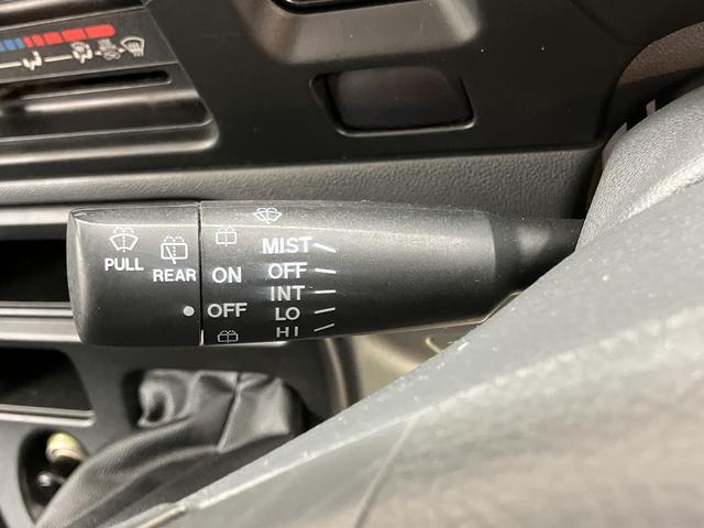 ハイゼットカーゴクルーズ２ＷＤ　ＭＴ車　エアコン　パワステ　パワーウインドウ　ＡＢＳ　電動格納ミラー　エアバッグ　ＣＤ　ＣＤ　両側スライドドア　キーレスエントリー（愛媛県）の中古車