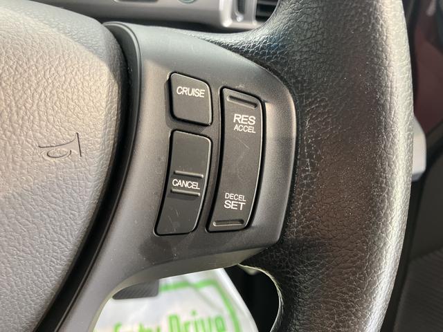 フリードＧ　プレミアムエディション純正ナビ　バックカメラ　フルセグＴＶ　ＣＤ　ＤＶＤ　Ｂｌｕｅｔｏｏｔｈ　クルーズコントロール　ＥＴＣ　後席モニター　両側電動スライドドア　オートライト　電動格納ドアミラー　キーフリーシステム（愛媛県）の中古車