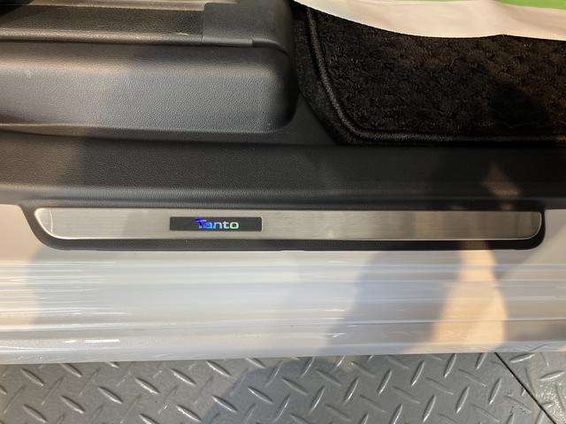 タントカスタムＲＳスマアシ　純正ナビ　バックカメラ　フルセグＴＶ　ＣＤ　ＤＶＤ　ＵＳＢ　Ｂｌｕｅｔｏｏｔｈ　両側電動スライドドア　前席シートヒーター　クルーズコントロール　オートライト　ＬＥＤヘッドライト　キーフリー（愛媛県）の中古車