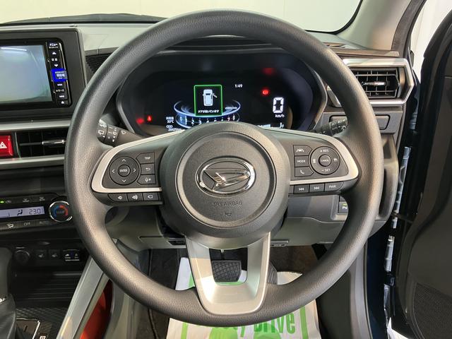 ロッキーＧ純正ナビ　パノラマモニター　ＣＤ　ＤＶＤ　地上デジタルＴＶ　Ｂｌｕｅｔｏｏｔｈ　ＵＳＢ　ドライブレコーダー　ＥＴＣ　プッシュスタート　運転席助手席シートヒーター　クルーズコントロール（愛媛県）の中古車