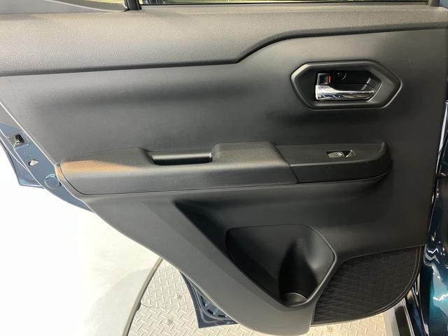 ロッキーＧ純正ナビ　パノラマモニター　ＣＤ　ＤＶＤ　地上デジタルＴＶ　Ｂｌｕｅｔｏｏｔｈ　ＵＳＢ　ドライブレコーダー　ＥＴＣ　プッシュスタート　運転席助手席シートヒーター　クルーズコントロール（愛媛県）の中古車