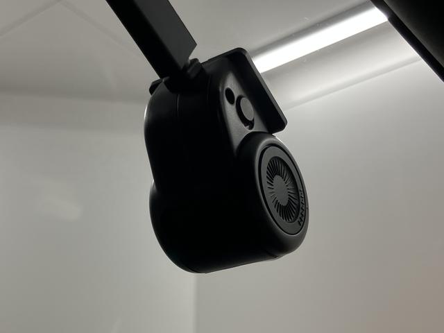 ロッキーＧ純正ナビ　パノラマモニター　ＣＤ　ＤＶＤ　地上デジタルＴＶ　Ｂｌｕｅｔｏｏｔｈ　ＵＳＢ　ドライブレコーダー　ＥＴＣ　プッシュスタート　運転席助手席シートヒーター　クルーズコントロール（愛媛県）の中古車