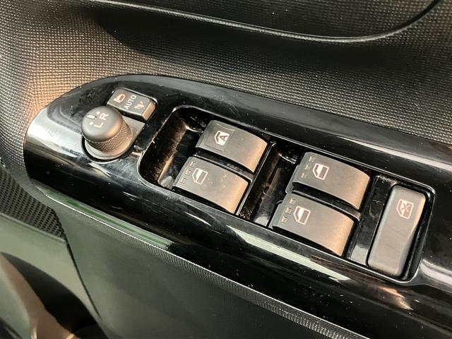 ムーヴキャンバスＸブラックインテリアリミテッド　ＳＡIIIＳＡＩＩＩ　ＤＶＤプレーヤー　ＣＤ　ＵＳＢ　Ｂｌｕｅｔｏｏｔｈ　両側電動スライドドア　オートライト　プッシュスタート　アイドリングストップ　電動格納ドアミラー　キーフリーシステム　ベンチシート（愛媛県）の中古車