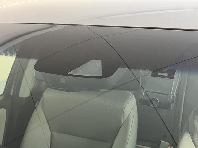 グレイスハイブリッドＬＸ・ホンダセンシング純正ナビ　バックカメラ　フルセグＴＶ　ＣＤ　ＤＶＤ　ＵＳＢ　Ｂｌｕｅｔｏｏｔｈ　ＥＴＣ　ドラレコ　クルーズコントロール　オートライト　ＬＥＤヘッドライト　プッシュスタート　アイドリングストップ（愛媛県）の中古車