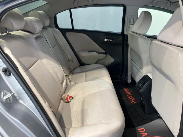 グレイスハイブリッドＬＸ・ホンダセンシング純正ナビ　バックカメラ　フルセグＴＶ　ＣＤ　ＤＶＤ　ＵＳＢ　Ｂｌｕｅｔｏｏｔｈ　ＥＴＣ　ドラレコ　クルーズコントロール　オートライト　ＬＥＤヘッドライト　プッシュスタート　アイドリングストップ（愛媛県）の中古車