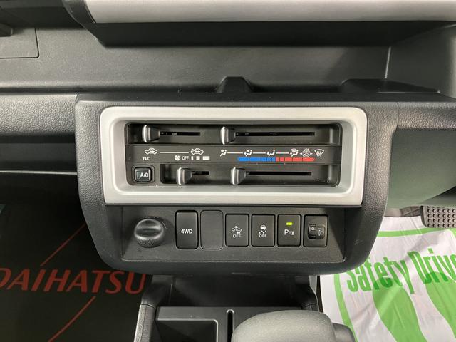ハイゼットトラックジャンボＳＡIIIｔＳＡＩＩＩｔ　４ＷＤ　ＡＴ車　ＣＤ　ＵＳＢ　マニュアルエアコン　パワステ　エアバッグ　ＡＢＳ　オートライト　ＬＥＤヘッドライト　障害物センサー　荷台作業灯　キーレスエントリー（愛媛県）の中古車