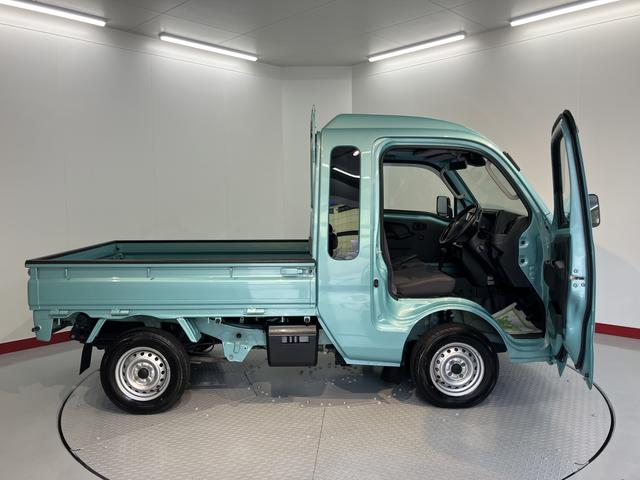 ハイゼットトラックジャンボＳＡIIIｔＳＡＩＩＩｔ　４ＷＤ　ＡＴ車　ＣＤ　ＵＳＢ　マニュアルエアコン　パワステ　エアバッグ　ＡＢＳ　オートライト　ＬＥＤヘッドライト　障害物センサー　荷台作業灯　キーレスエントリー（愛媛県）の中古車