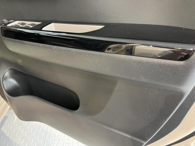 ブーンスタイル　ＳＡIIIＳＡＩＩＩ　純正ナビ　バックカメラ　フルセグＴＶ　ＣＤ　ＤＶＤ　ＵＳＢ　Ｂｌｕｅｔｏｏｔｈ　ドラレコ　ＥＴＣ　オートライト　ＬＥＤヘッドライト　プッシュスタート　アイドリングストップ　キーフリー（愛媛県）の中古車