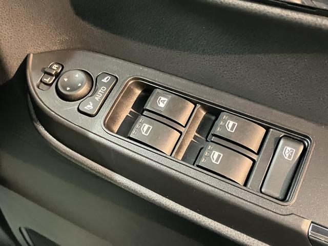 タントカスタムＲＳスマアシ　パノラマカメラ　両側電動スライドドア　前席シートヒーター　オートライト　ＬＥＤヘッドライト　プッシュスタート　アイドリングストップ　電動パーキング　電動格納ドアミラー　キーフリーシステム（愛媛県）の中古車