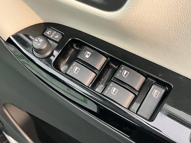 キャストアクティバＧ　プライムコレクション　ＳＡIIIＳＡＩＩＩ　純正ナビ　バックカメラ　フルセグＴＶ　ＣＤ　ＤＶＤ　ＵＳＢ　Ｂｌｕｅｔｏｏｔｈ　ドラレコ　ＥＴＣ　前席シートヒーター　オートライト　ＬＥＤヘッドライト　プッシュスタート（愛媛県）の中古車