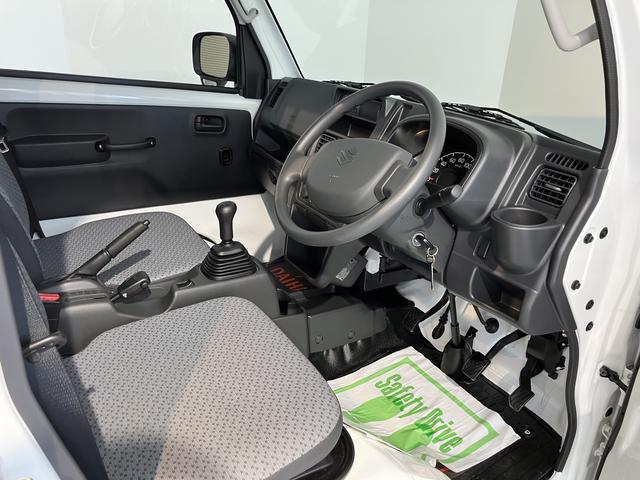 キャリイトラックＫＣエアコン・パワステ農繁仕様４ＷＤ　ＭＴ車　エアコン　パワステ　パワーウィンド　ＡＢＳ　エアバッグ　キーレスエントリー　ラジオ　作業灯　オートライト（愛媛県）の中古車