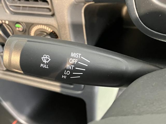 キャリイトラックＫＣエアコン・パワステ農繁仕様４ＷＤ　ＭＴ車　エアコン　パワステ　パワーウィンド　ＡＢＳ　エアバッグ　キーレスエントリー　ラジオ　作業灯　オートライト（愛媛県）の中古車