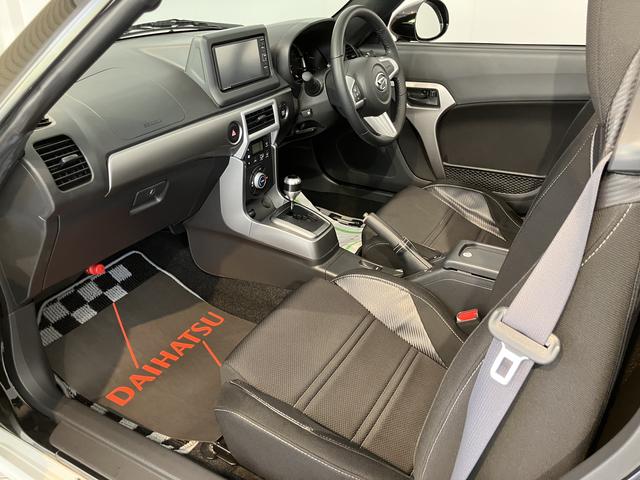 コペンセロ純正ナビ　地上デジタルＴＶ　ＥＴＣ　プッシュスタート　運転席助手席シートヒーター　ＬＥＤヘッドライト　オートライト　アイドリングストップ　キーフリー　純正アルミホイール（愛媛県）の中古車