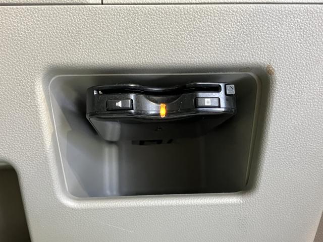 タントＸ　スマートセレクションＳＡ純正ナビ　バックカメラ　地上デジタルＴＶ　ＣＤ　ＤＶＤ　Ｂｌｕｅｔｏｏｔｈ　ＵＳＢ　左側電動スライドドア　プッシュスタート　アイドリングストップ　オートライト　ＳＡＩ（愛媛県）の中古車