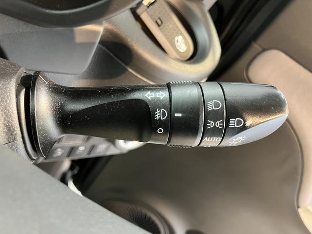 キャストアクティバＧ　ターボ　ＳＡIIＳＡＩＩ　純正ナビ　バックカメラ　フルセグＴＶ　ＣＤ　ＤＶＤ　ＵＳＢ　Ｂｌｕｅｔｏｏｔｈ　オートライト　ＬＥＤヘッドライト　プッシュスタート　アイドリングストップ　電動格納ドアミラー　キーフリー（愛媛県）の中古車