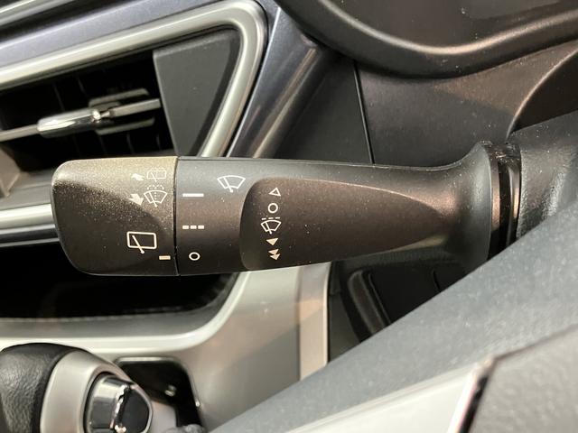 キャストアクティバＧ　ターボ　ＳＡIIＳＡＩＩ　純正ナビ　バックカメラ　フルセグＴＶ　ＣＤ　ＤＶＤ　ＵＳＢ　Ｂｌｕｅｔｏｏｔｈ　オートライト　ＬＥＤヘッドライト　プッシュスタート　アイドリングストップ　電動格納ドアミラー　キーフリー（愛媛県）の中古車