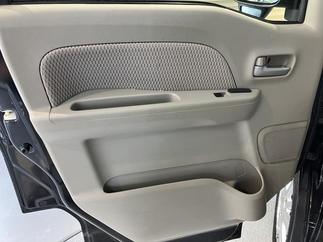 タウンボックスＧスペシャルナビ　バックカメラ　フルセグＴＶ　ＣＤ　ＤＶＤ　Ｂｌｕｅｔｏｏｔｈ　ＥＴＣ　両側電動スライドドア　運転席シートヒーター　オートライト　ＬＥＤヘッドライト　プッシュスタート　電動格納ドアミラー（愛媛県）の中古車