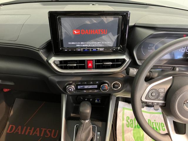 ロッキーＧ純正ナビ　パノラマモニター　地上デジタルＴＶ　ドライブレコーダー　ＥＴＣ　プッシュスタート　運転席助手席シートヒーター　クルーズコントロール　ＬＥＤヘッドライト　オートライト　アイドリングストップ（愛媛県）の中古車