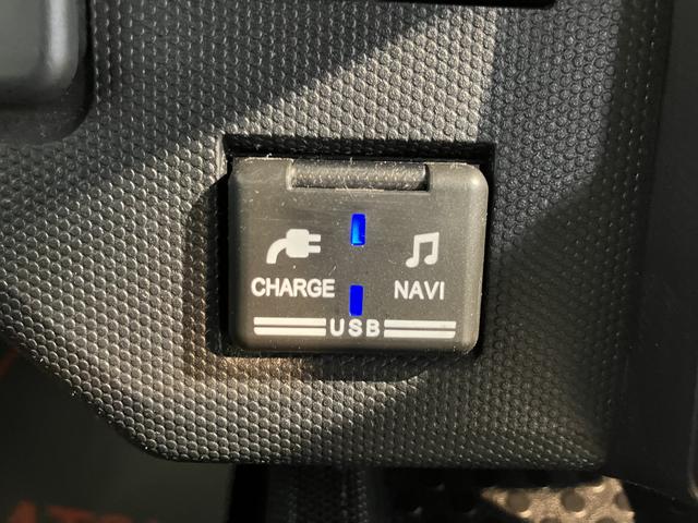 タフトＧ純正ナビ　バックカメラ　ＣＤ　ＤＶＤ　地上デジタルＴＶ　Ｂｌｕｅｔｏｏｔｈ　ＵＳＢ　ドライブレコーダー　ＥＴＣ　プッシュスタート　ＲＬシートヒーター　電動パーキング　ＬＥＤヘッドライト　オートライト（愛媛県）の中古車