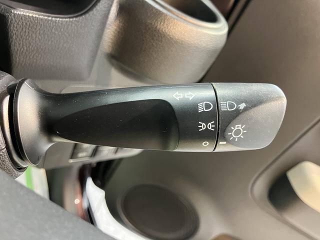 ミラトコットＸ　ＳＡIII２ＷＤ　ＣＶＴ　オーディオ取付部穴　パノラマモニター　プッシュスタート　ＬＥＤヘッドライト　ＳＡＩＩＩ　アイドリングストップ　エアコン　パワステ　パワーウィンド　キーフリー（愛媛県）の中古車