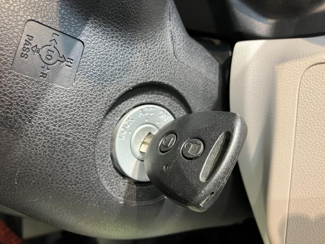 ミライースＸ　ＳＡIII２ＷＤ　ＣＶＴ車　ナビ　バックカメラ　Ｂｌｕｅｔｏｏｔｈ　ＥＴＣ　ＬＥＤヘッドライト　電動格納ドアミラー　キーレスエントリー　パワステ　パワーウィンドウ（愛媛県）の中古車