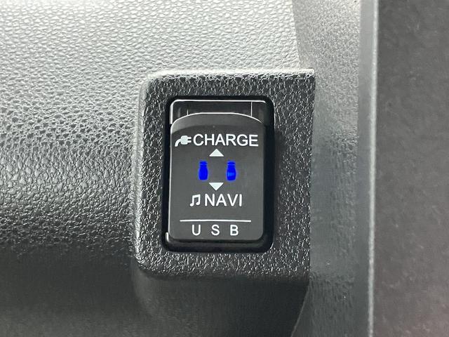 タントＸスペシャルスマアシ　純正ナビ　バックカメラ　フルセグＴＶ　ＣＤ　ＤＶＤ　ＵＳＢ　Ｂｌｕｅｔｏｏｔｈ　オートライト　ＬＥＤヘッドライト　プッシュスタート　アイドリングストップ　障害物センサー　電動格納ドアミラー（愛媛県）の中古車