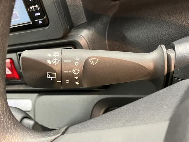 タントＸスペシャルスマアシ　純正ナビ　バックカメラ　フルセグＴＶ　ＣＤ　ＤＶＤ　ＵＳＢ　Ｂｌｕｅｔｏｏｔｈ　オートライト　ＬＥＤヘッドライト　プッシュスタート　アイドリングストップ　障害物センサー　電動格納ドアミラー（愛媛県）の中古車