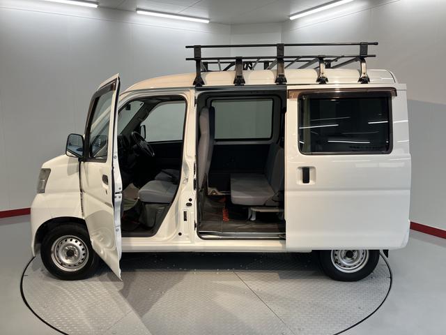 ハイゼットカーゴＤＸ２ＷＤ　ＭＴ車　エアコン　パワステ　パワーウィンド（フロントのみ）　ＣＤ　ＥＴＣ　両側スライドドア　エアバッグ　キーレス（愛媛県）の中古車