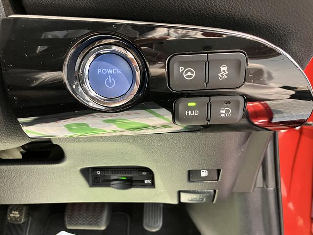 プリウスＡツーリングセレクションハイブリッド車　純正ナビ　バックカメラ　地上デジタルＴＶ　Ｂｌｕｅｔｏｏｔｈ　ＣＤ　ＤＶＤ　ＥＴＣ　プッシュスタート　クルーズコントロール　運転席助手席シートヒーター　ＬＥＤヘッドライト　オートライト（愛媛県）の中古車
