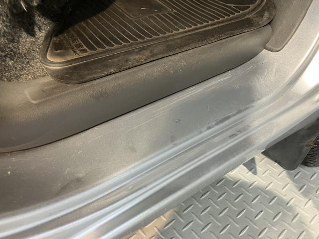 ピクシスバンクルーズ４ＷＤ　ＡＴ車　エアコン　パワステ　パワーウィンド　エアバッグ　ＡＢＳ　電動格納ミラー　キーレスエントリー　ＣＤ　両側スライドドア（愛媛県）の中古車
