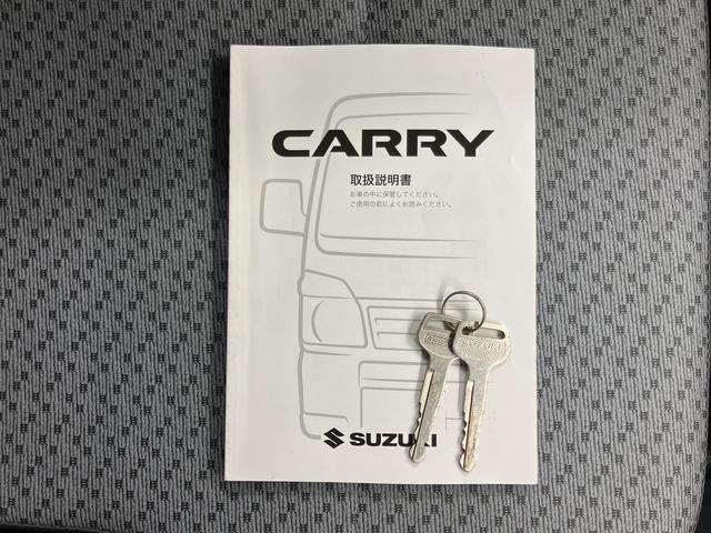 キャリイトラックＫＣエアコン・パワステ４ＷＤ　ＡＴ車　マニュアルエアコン　パワステ　ＡＢＳ　運転席エアバッグ　助手席エアバッグ　荷台作業灯（愛媛県）の中古車