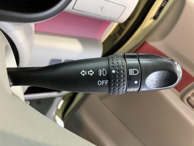 ムーヴコンテＧ　ＮＡＶＩ２ＷＤ　ＣＶＴ車　純正ナビ　バックカメラ　ワンセグＴＶ　ＣＤ　キーフリーシステム　電動格納ドアミラー　アイドリングストップ　ベンチシート　オートエアコン　パワステ　パワーウィンドウ（愛媛県）の中古車
